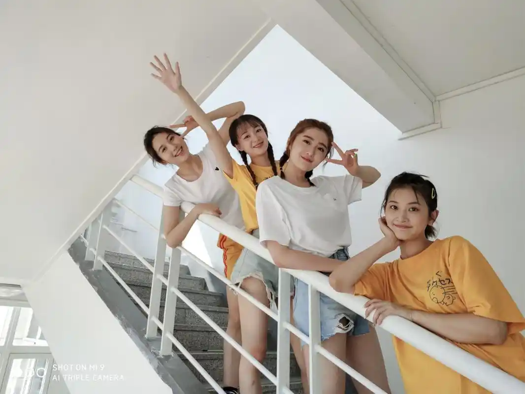 多人合影怎么拍?