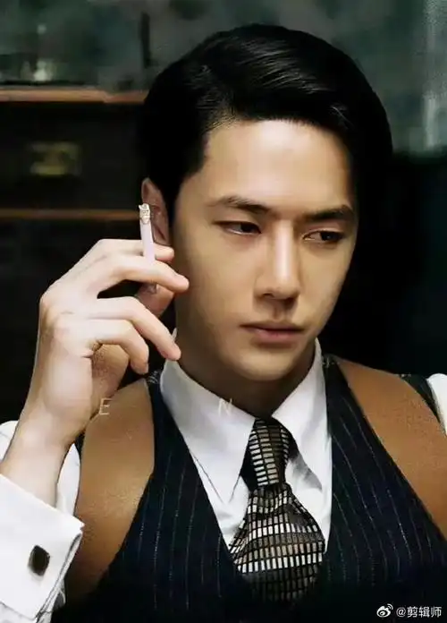 演员王一博凭借《无名》叶先生一角提名第36届中国电影金鸡奖最佳男