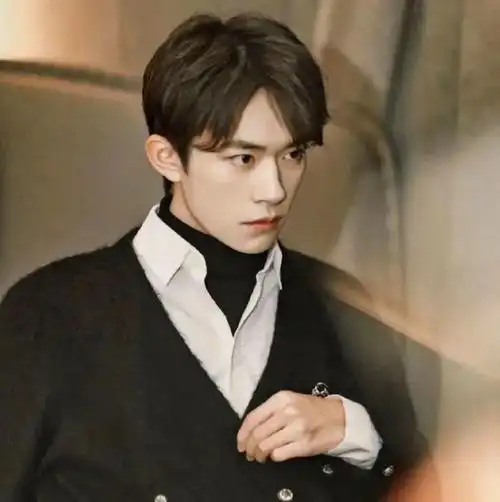 易烊千玺神仙头像11