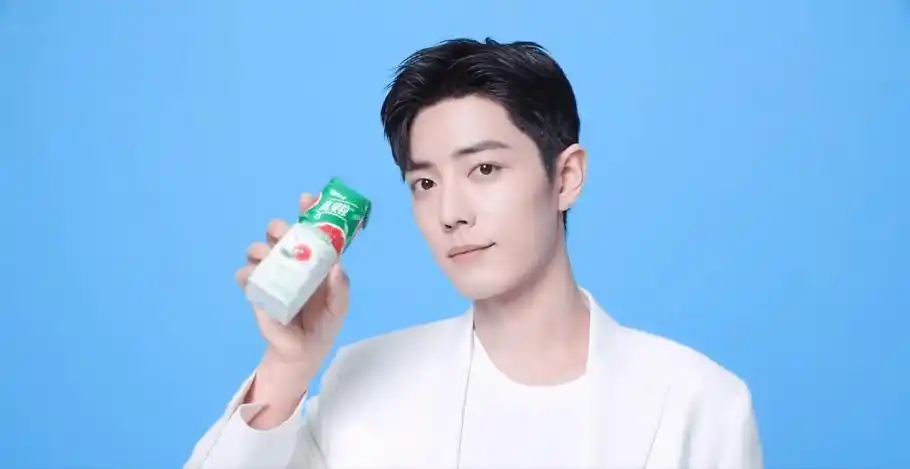 肖战真果粒全新广告大片公开 您的春日清新男友上线!