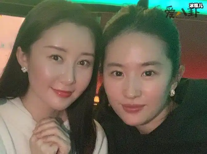舒畅又晒与刘亦菲合照舒畅刘亦菲是真闺蜜吗
