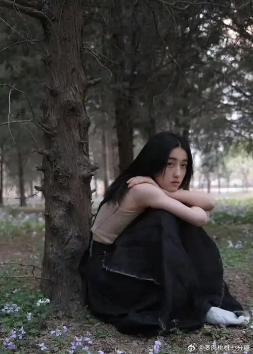 张子枫背带裙##你好星期六