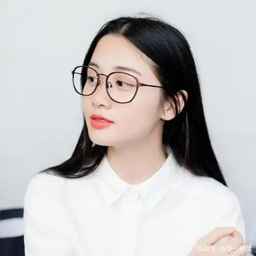 眼镜框挑得好,帮你打造文青气质,不同脸型挑选眼镜框的方式