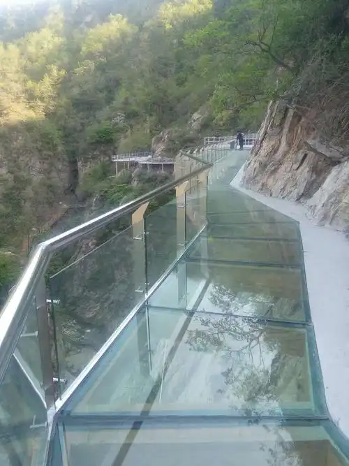 去九寨沟玻璃栈道no有胆先来九仙山吧