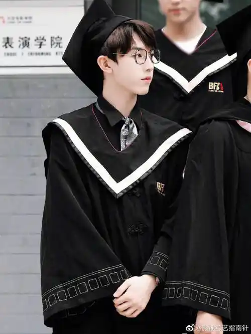 钱三一没有毕业照但郭俊辰##郭俊辰北电毕业照生图