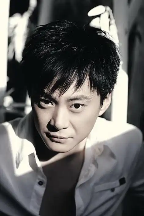 曹颖与王斑几个孩子(王斑17岁考入中戏)(4)