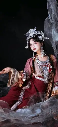 g 古装美女-花瓣网|陪你做生活的设计师 | 热门 - 热门微博 - 微博