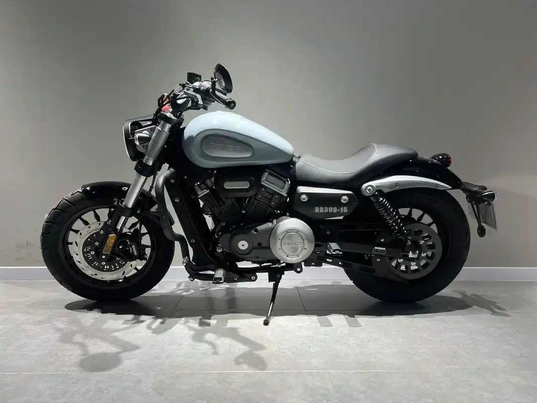 奔达#金吉拉300 #复古摩托 #机车 #摩托 - 抖音