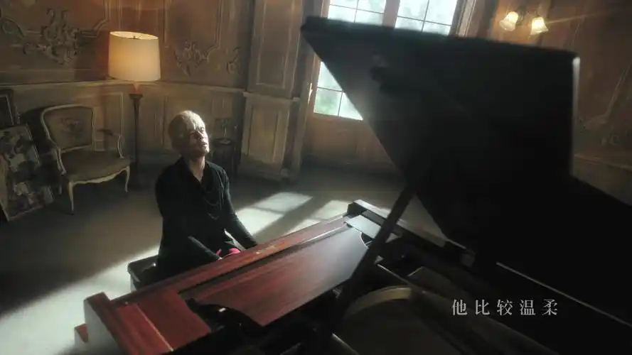 周杰伦 - 明明就_mv简体中字 [超清版]