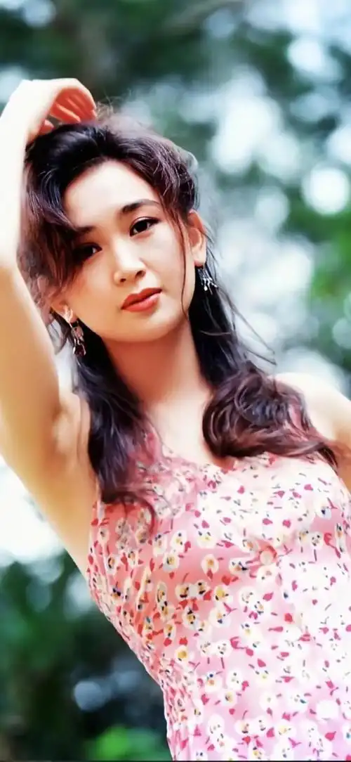 温碧霞怀旧照片8_网易订阅