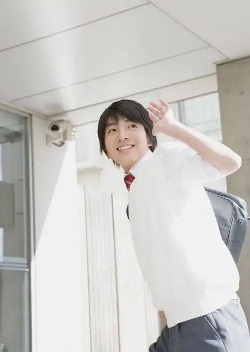 青涩初中男学生图片第39张