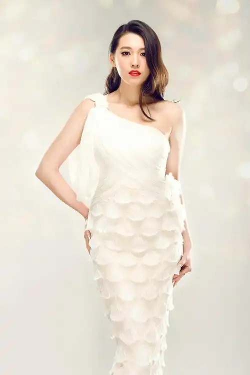 演员宁丹琳:温婉大方,楚楚动人!_高清图集_新浪网