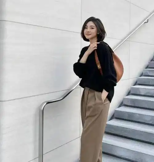 黑色毛衣搭配这5种颜色真真显高级