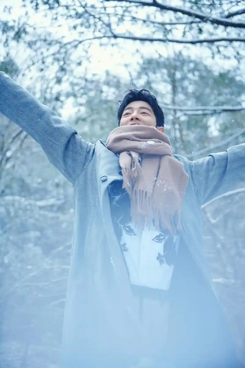 这大概就是冬天遇到的心软的神吧#肖战冬至竹林大片#肖战  - 抖音
