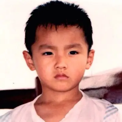 第一张必须要是凡凡小时候的照片啦!