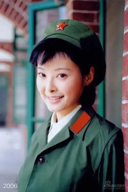 被永久禁言的"真性情"演员,盘点袁立26年的容貌变化!