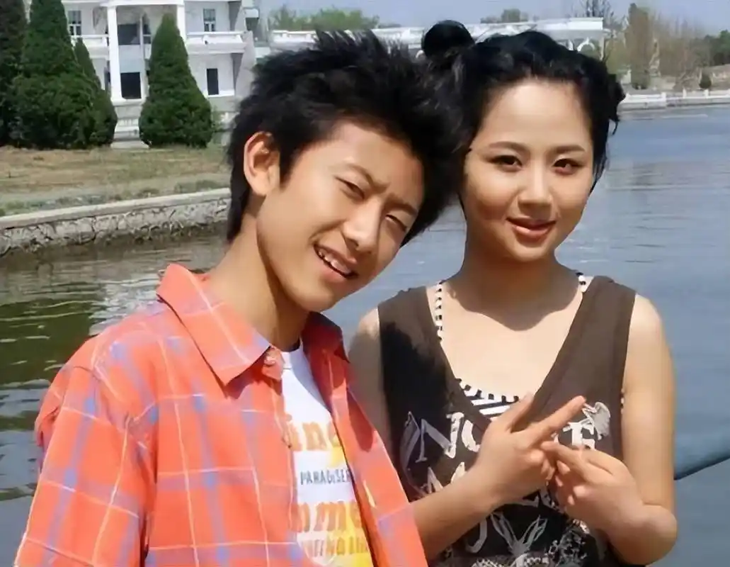 同学把张一山推荐给杨紫,杨紫:你怎么能把我的哥们介绍给我?