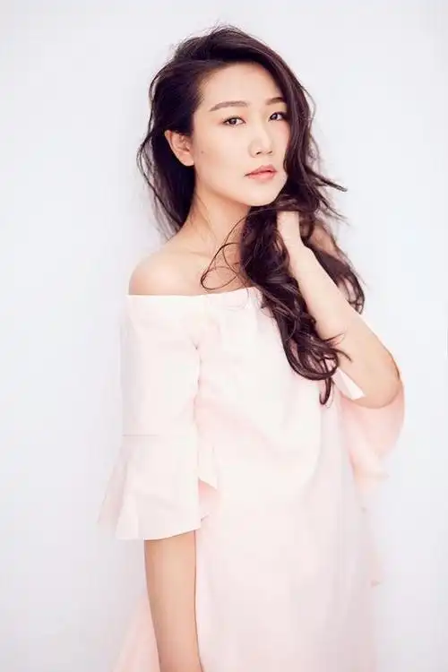 孙露的歌很好听但是为什么一直红不了