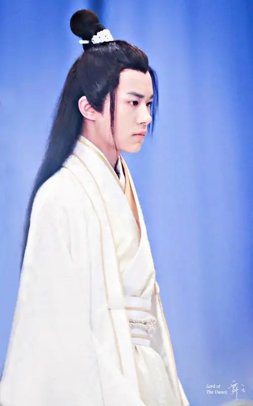 易烊千玺 #tfboys 思美人少年屈原 高清 帅气