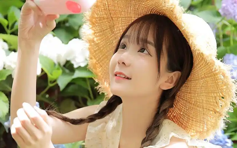 双马尾清纯美少女小清新写真