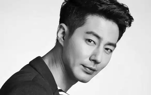 模特身份出道的赵寅成,帅气的形象,被人忽略了他的演技_角色_时候