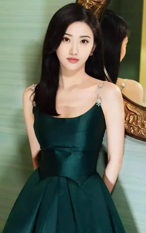 女人的气质与魅力有什么关系(女人气质是高级)(2)