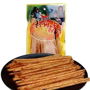 80后经典小吃 打狗棒15g袋儿时辣条麻辣棒麻辣根辣条 满38元包邮