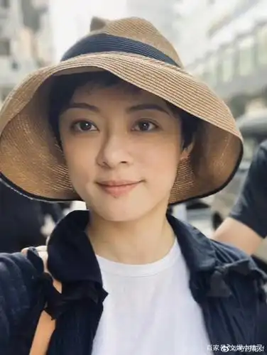 邓超胆肥吐槽孙俪素颜配不上自己,来看网友的犀利评论