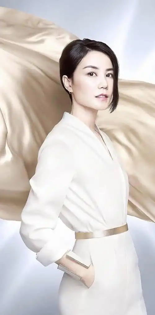 歌坛天后王菲,7幅书法作品欣赏,专家点评:流畅秀美,洒脱干练_手机搜狐