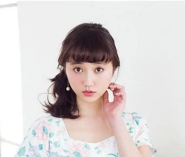 空气刘海怎么扎马尾好看图解