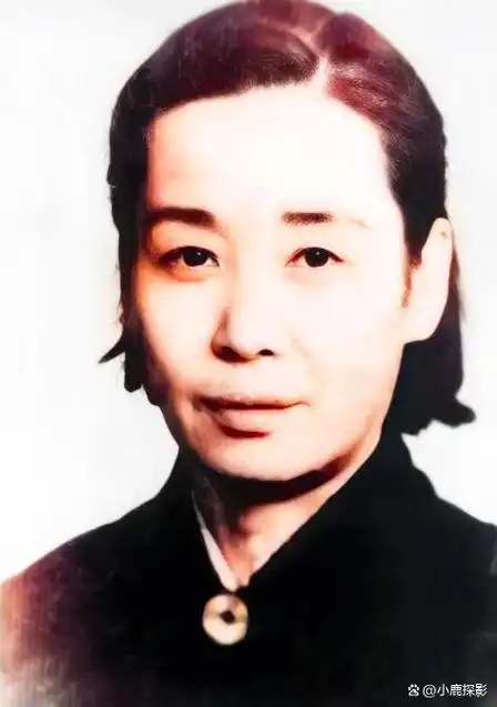 "双枪老太婆"这个人物角色是有原型的,叫做陈联诗,曾