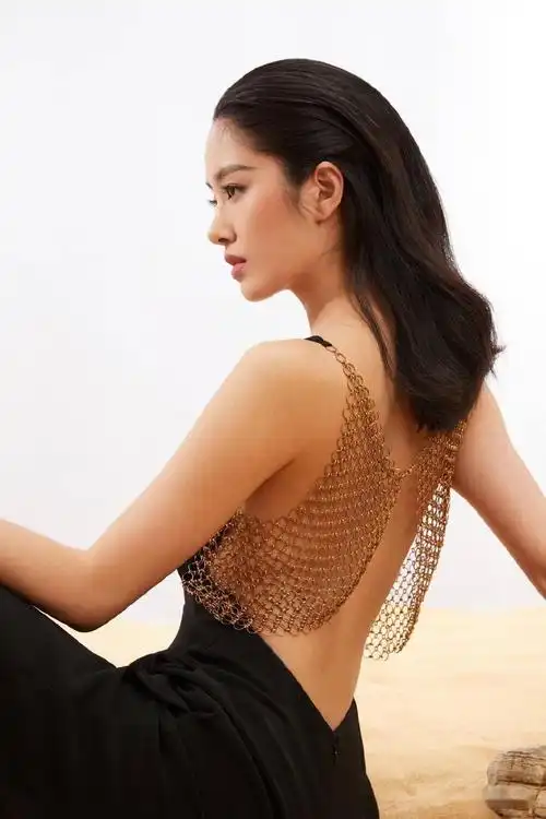 杨采钰写真图集