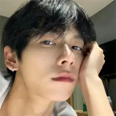 男生头像干净高级质感简单时尚图片气质绝佳的男生魅力头像