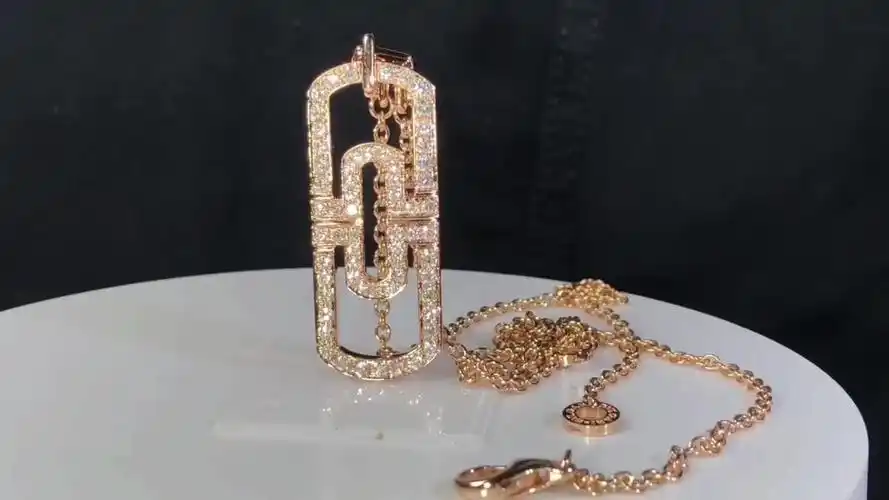 小江珠宝;卡地亚回形针满钻项链 经典时尚 极致奢华 彰显个性 贵气