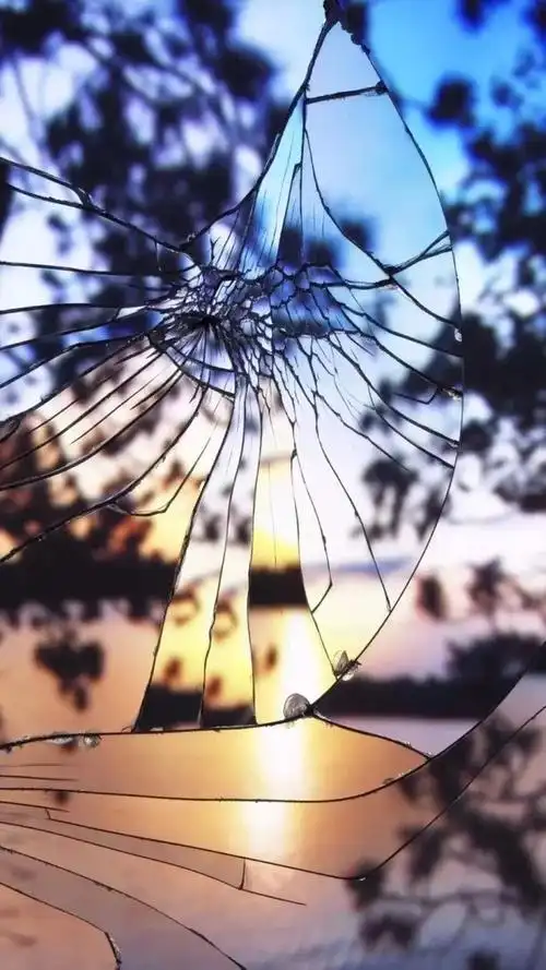 碎屏系壁纸刚买的手机屏幕烂了嘛