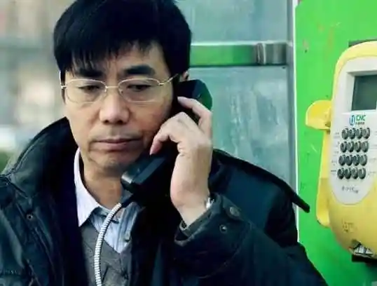 沙溢晒出炊事班故事回忆杀网友称眼神里都有个故事