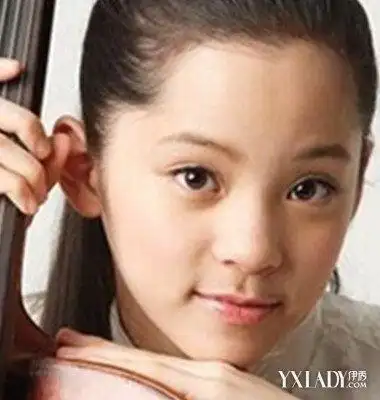 【图】歌手李佳宁照片被曝光 与王俊凯恋情引起热议