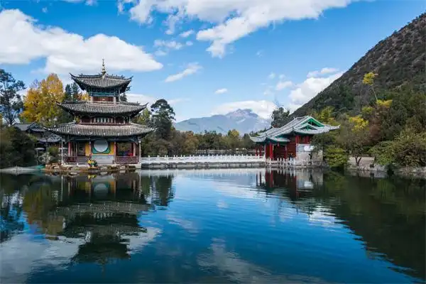 中国十大最美小镇 人间仙境!