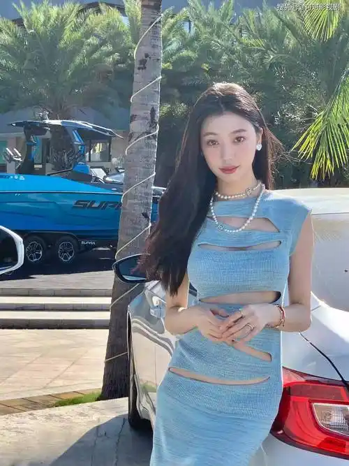 易梦玲身材太迷人了有人模仿无人超越