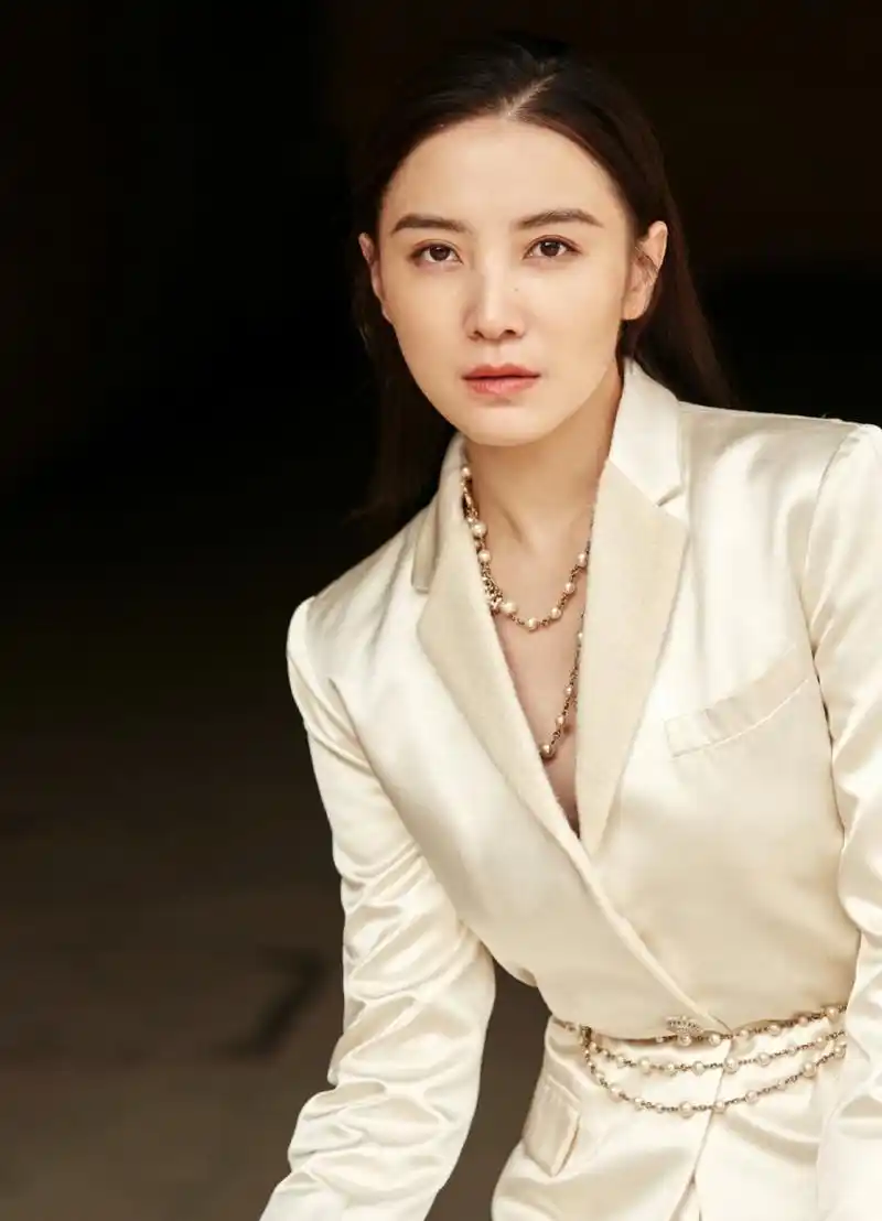 1980年11月13日出生于黑龙江省哈尔滨市南岗区,中国内地影视女演员