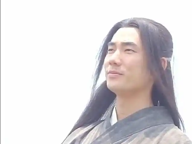 制片人里的张纪中,演员里的任贤齐,武侠的世界谁更毁经典?