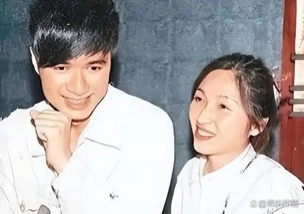 古巨基老婆陈韵晴默默陪伴22年为怀孕花费百万52岁产子