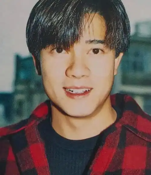 郭富城的连环情史:16位女友无缝衔接,方媛出现在他想结婚的年纪