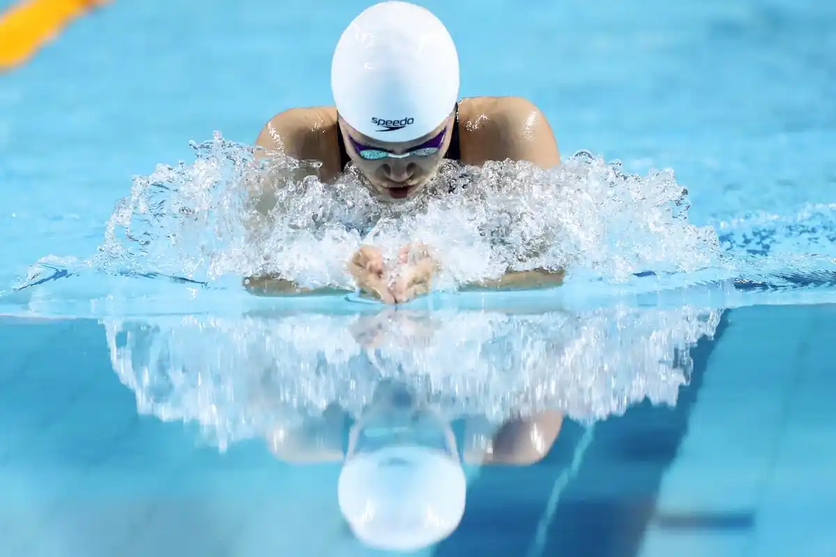 游泳——体校甲组女子200米蛙泳决赛赛况_太原