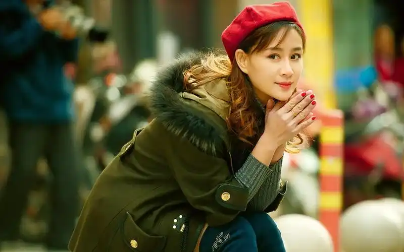 冬日街拍美女时尚穿搭写真,高清壁纸图片,大陆美女-回车桌面