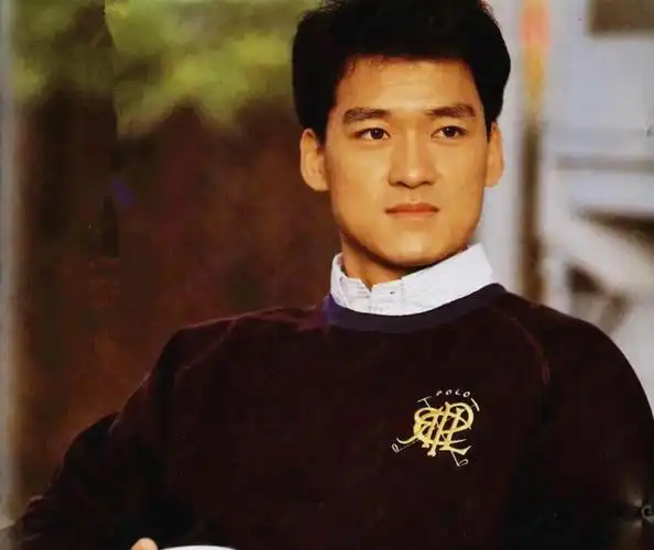 回顾康粹兰与周华健从夫妻到姐弟到母子幸福背后有泪水