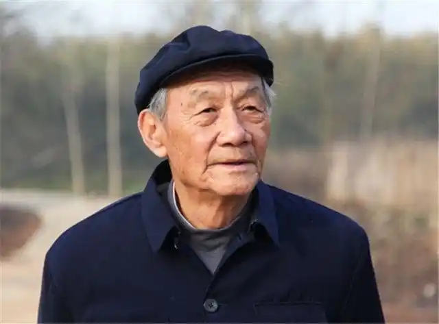 9位"90"后老戏骨:管虎老爸和蓝天野同岁,田壮壮母亲最大