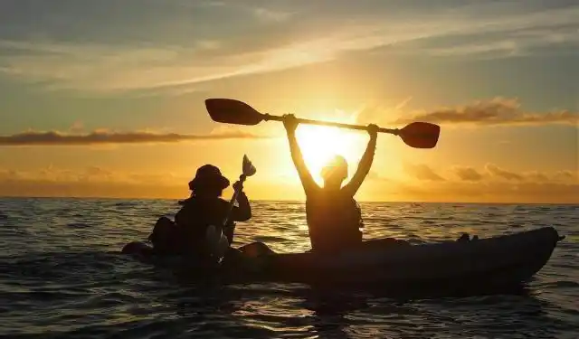夜冲水上活动看日出5种青春活动玩法绝美景点攻略