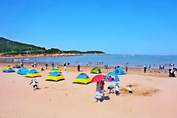 去松兰山看海 沙滩,大海,群山,蓝天,阳光,沿海步道