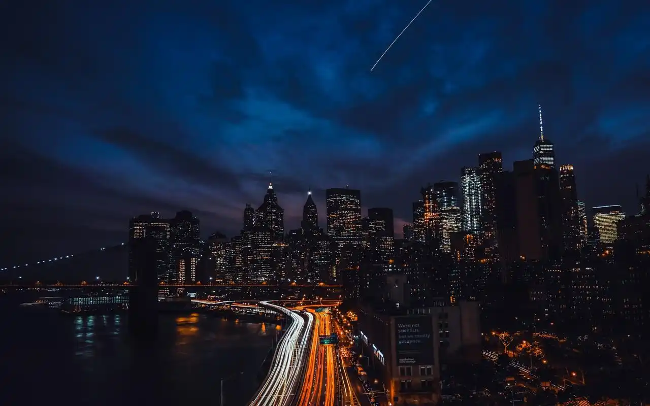 璀璨明亮的城市夜景高清图片桌面壁纸